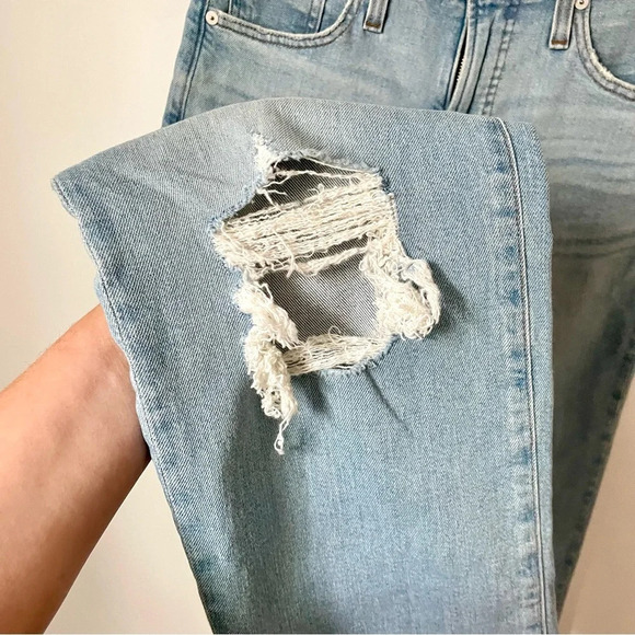 Madewell The Perfect Vintage Straight Jean in Danby Wash: Knee-Rip Edition NWT - Picture 7 of 10